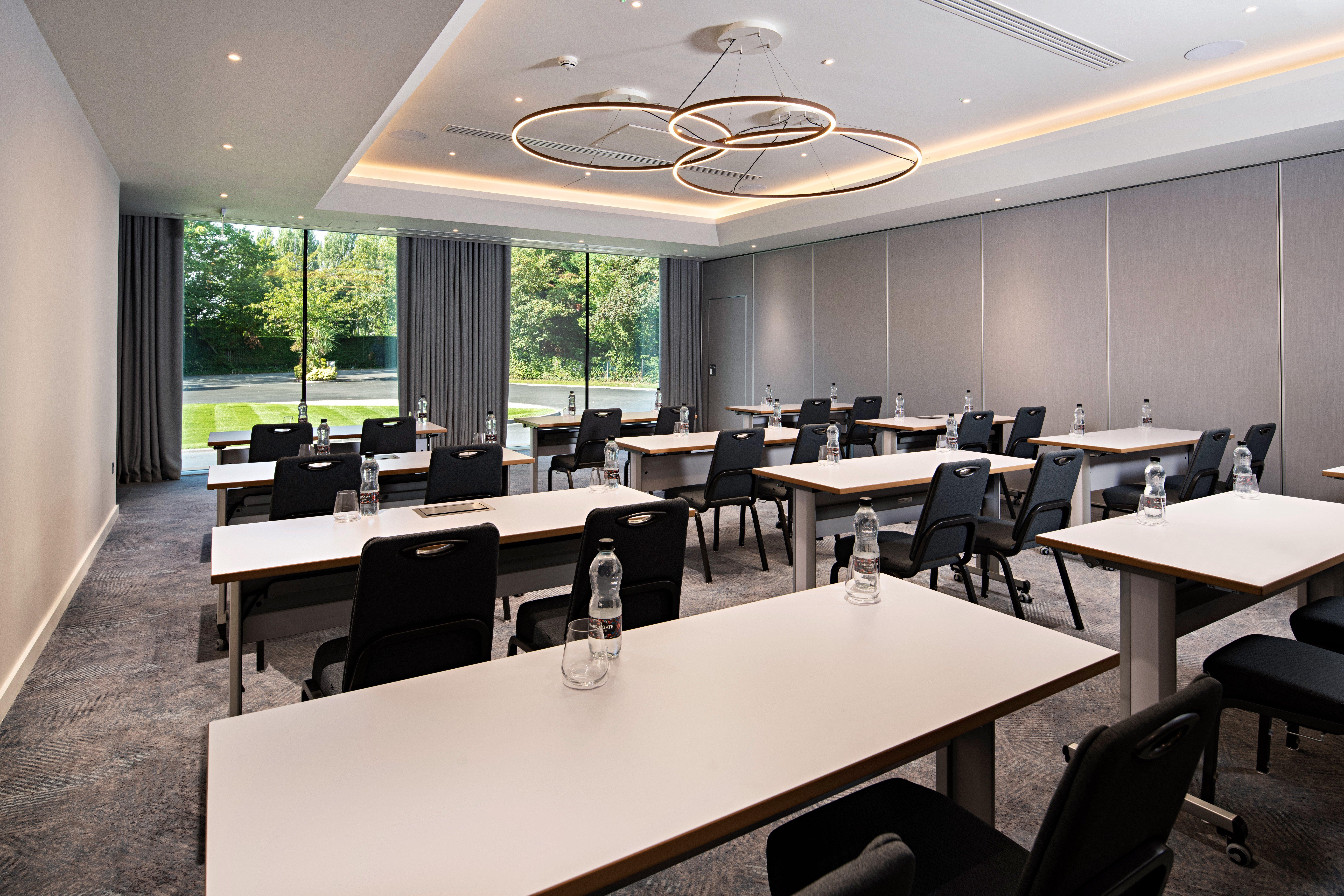 Holiday Inn London-Shepperton Exterior foto