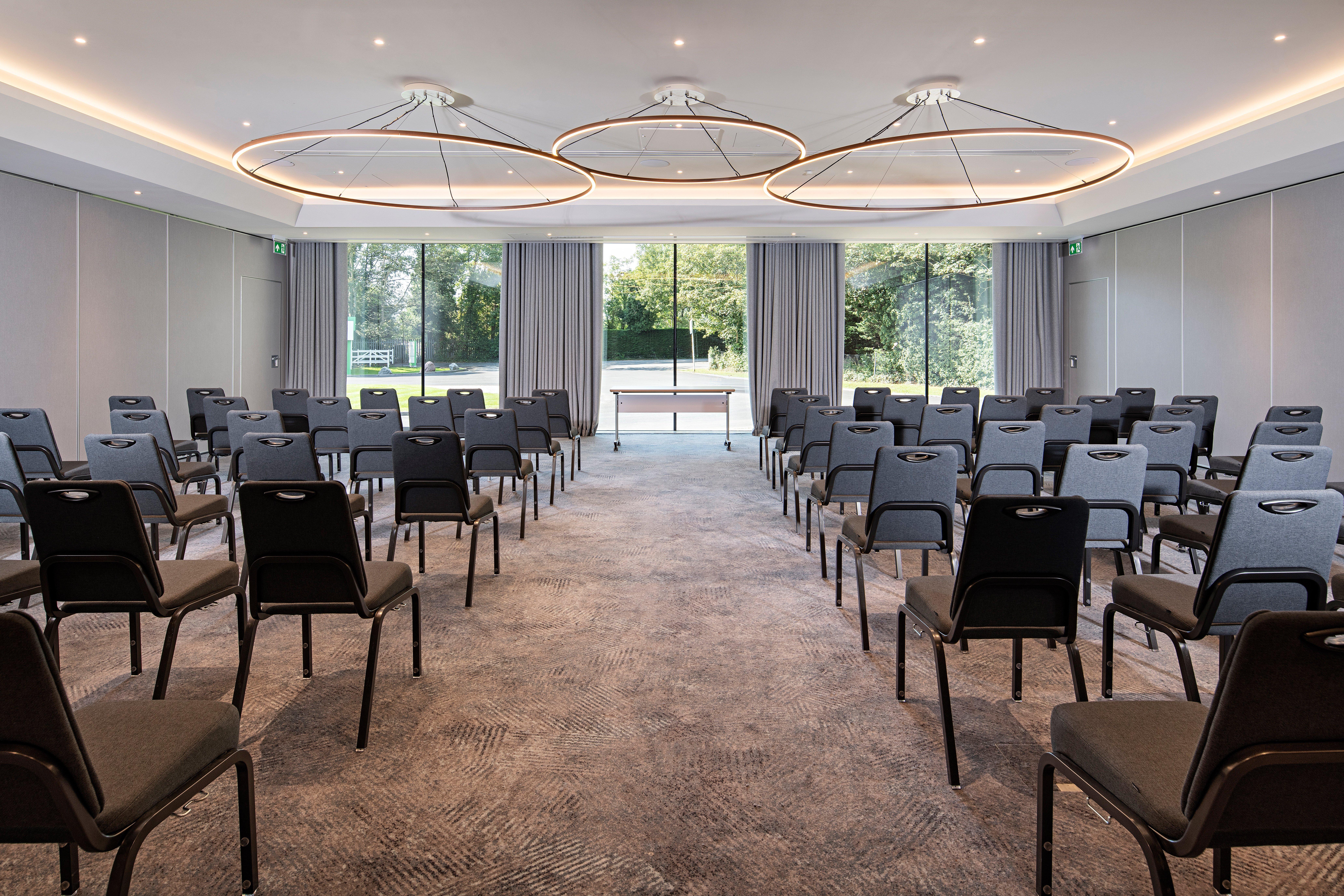 Holiday Inn London-Shepperton Exterior foto